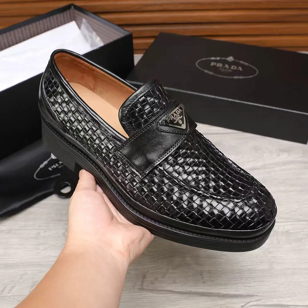 Men's shoes 💰620 💰💰🎩🎩【Prada】Counter 1:1⬆️original reproduction, absolute quality🆗original outsole, high-quality imported rubber, wear-resistant and non-slip, never degummed, upper material: imported first-layer cowhide➕anti-slip foam outsole, official website material, inner material: water-dyed leather lining, 6 colors available! Code number 38-45